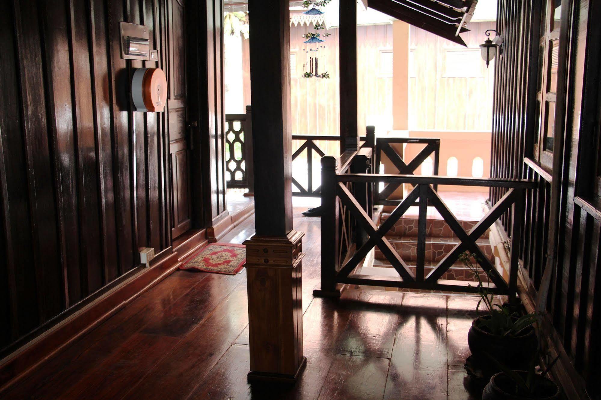 Thida Guesthouse Luang Prabang Exterior photo